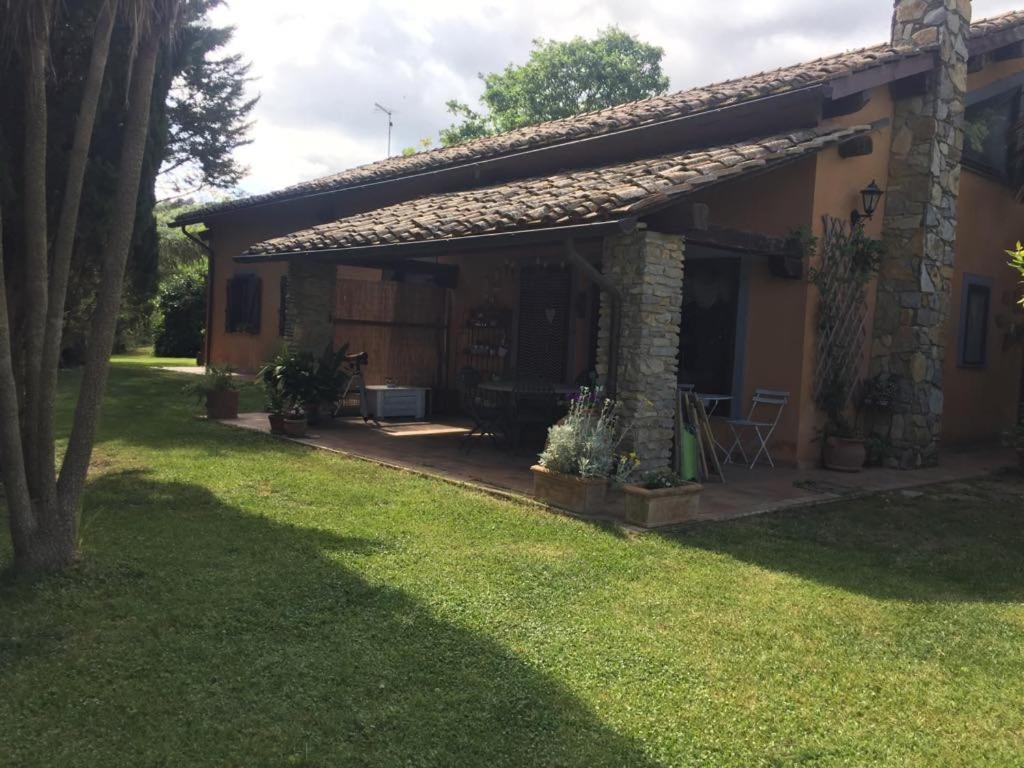 Casale Sant'Elia Bed & Breakfast Capranica Eksteriør bilde